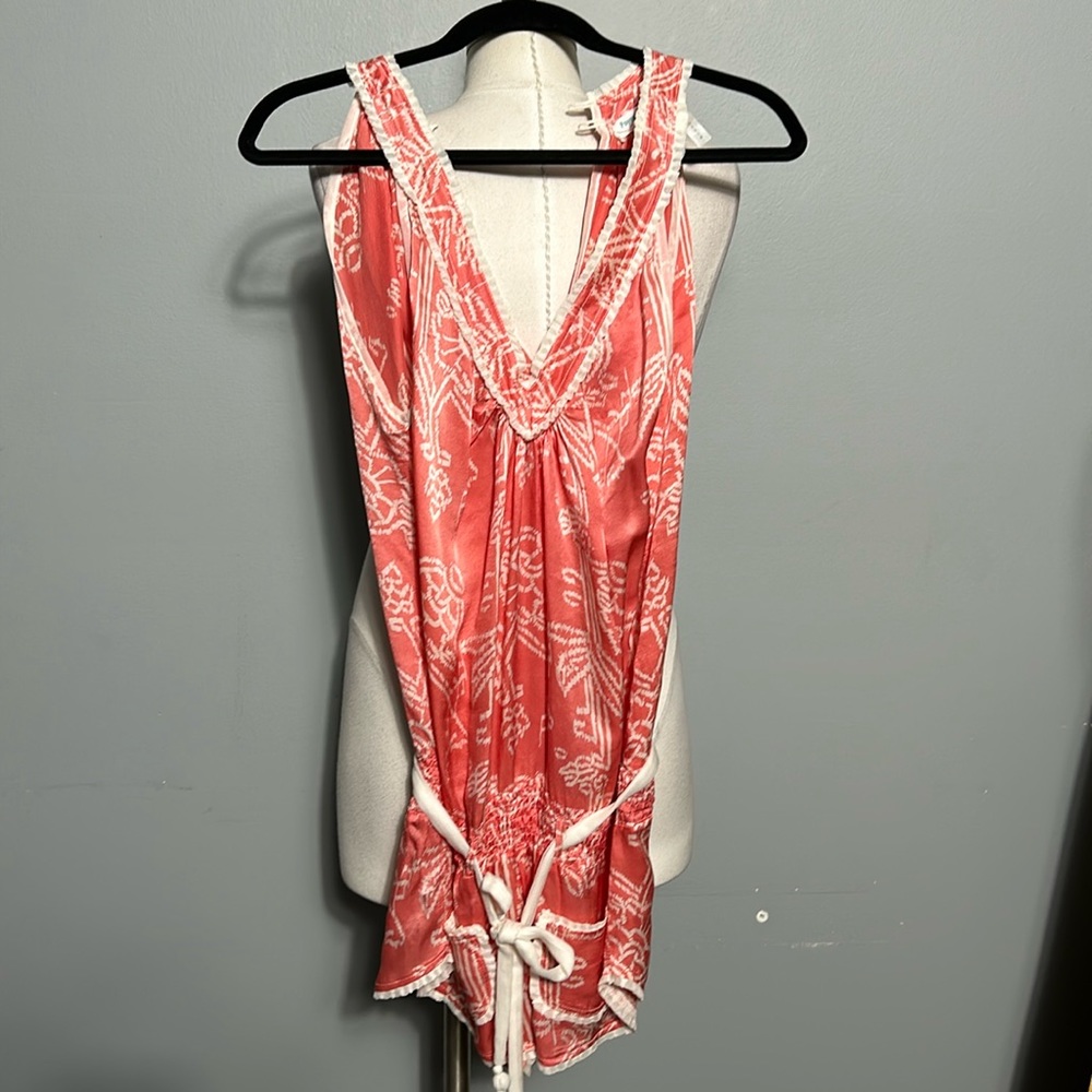 Poupette St Barth Silk Printed Vneck Romper size 1- gently used